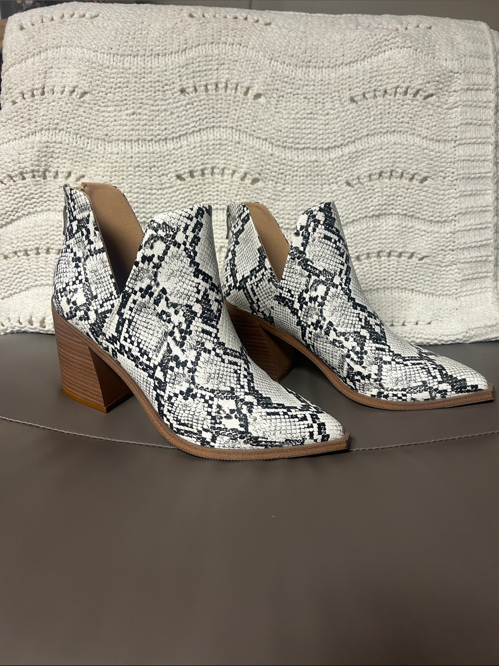 Women's Snake-Print Cutout Block Heel Booties - White/Black